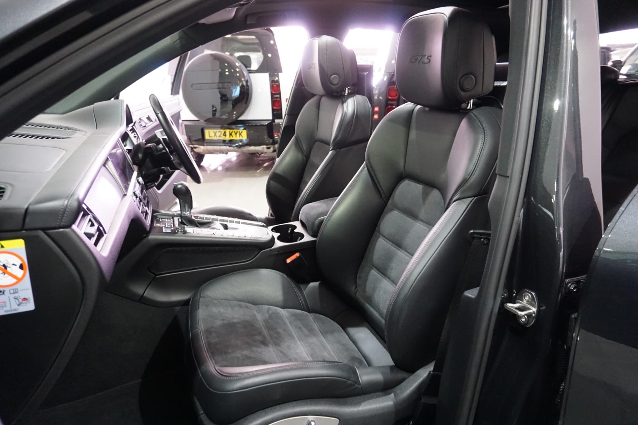 Porsche Macan 2.9T V6 GTS SUV 5dr Petrol PDK 4WD Euro 6 (s/s) (380 ps)